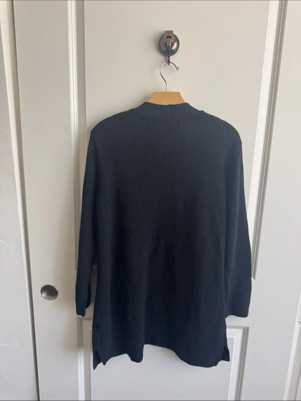 Old Navy Black Open-Front Ribbed Cardigan with Pockets